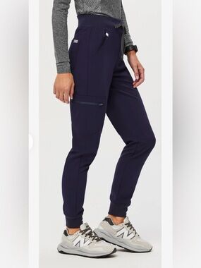 Zamora FIGS Jogger High Waisted Scrub Pants Tech. Collection Navy M W22SW2012